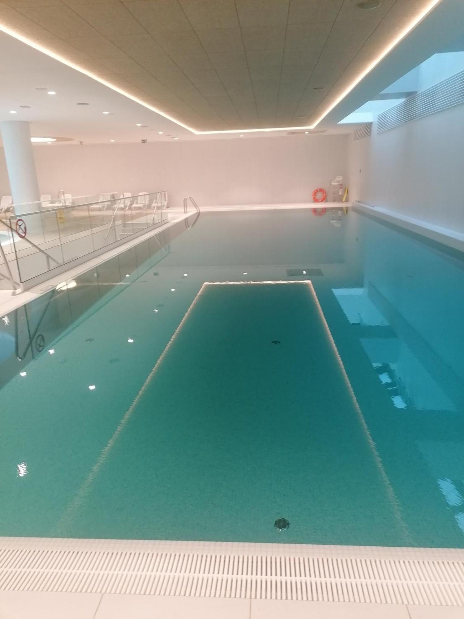 Pinea Apartament Z Widokiem Na Morze Z Basenem I Spa Przy Plazy Побєрово Екстер'єр фото