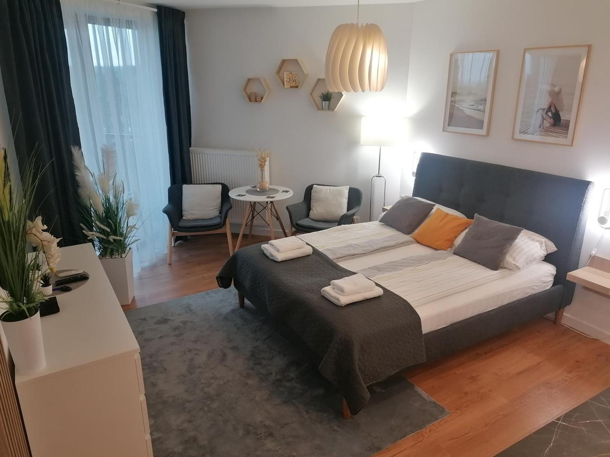 Pinea Apartament Z Widokiem Na Morze Z Basenem I Spa Przy Plazy Побєрово Екстер'єр фото